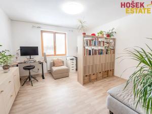 Prodej bytu 3+kk, Holubice, 74 m2