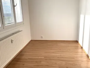 Prodej bytu 3+1, Plzeň, Hrádecká, 64 m2