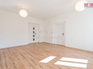 Pronájem obchodního prostoru, Počátky, Horní, 210 m2