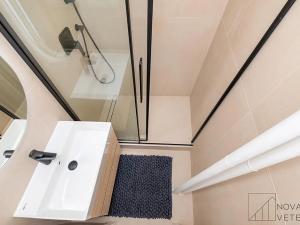 Pronájem bytu 3+kk, Praha - Záběhlice, Struhařovská, 55 m2