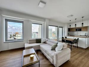 Pronájem bytu 2+kk, Zlín, Lorencova, 58 m2