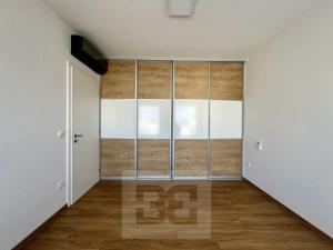 Pronájem bytu 2+kk, Zlín, Lorencova, 58 m2