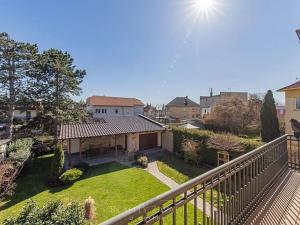 Prodej ubytování, Praha - Sedlec, Při hranici, 314 m2
