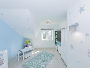 Prodej ubytování, Praha - Sedlec, Při hranici, 314 m2