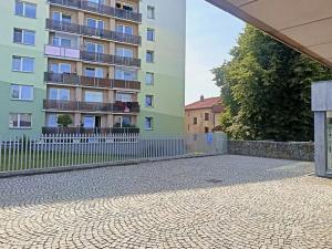 Pronájem kanceláře, Havlíčkův Brod, Husova, 250 m2