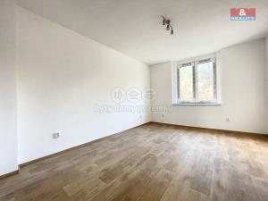 Pronájem bytu 1+1, Klášterec nad Ohří - Miřetice u Klášterce nad Ohří, Chomutovská, 33 m2