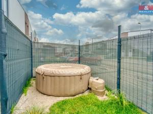 Prodej bytu 3+kk, Vochov, 52 m2