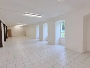 Pronájem obchodního prostoru, Jihlava, Mostecká, 140 m2