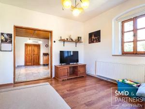 Prodej chalupy, Oselce, 239 m2