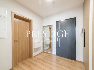 Pronájem bytu 2+kk, Praha - Malešice, Počernická, 47 m2