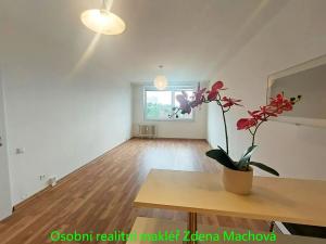 Pronájem bytu 3+kk, Praha - Háje, Brechtova, 67 m2