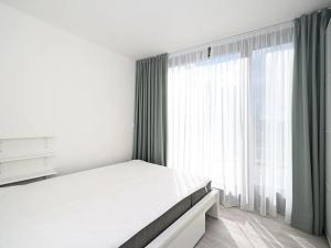 Pronájem bytu 3+kk, Praha - Košíře, Hlaváčkova, 85 m2