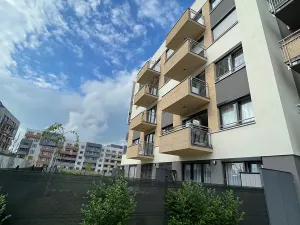 Pronájem bytu 2+kk, Praha - Třebonice, Do zahrádek I, 67 m2