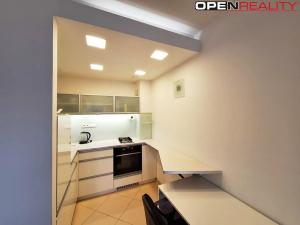 Pronájem bytu 2+kk, Brno, Místní, 45 m2