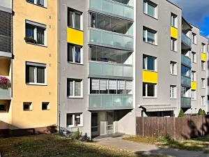 Pronájem bytu 1+kk, Brno, Bořetická, 32 m2
