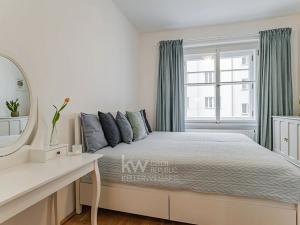 Pronájem bytu 2+kk, Praha - Vinohrady, Písecká, 49 m2