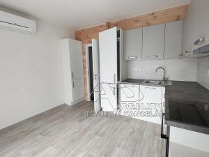 Pronájem bytu 2+kk, České Budějovice, 28 m2