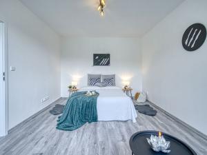 Pronájem bytu 1+1, Děčín - Děčín IX-Bynov, Na Vyhlídce, 34 m2