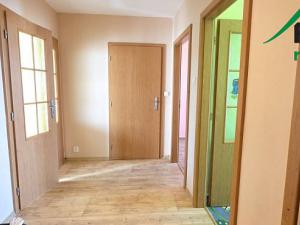 Pronájem bytu 4+1, Tachov, Korandova, 90 m2