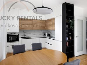 Pronájem bytu 2+kk, Praha - Modřany, Mezi vodami, 63 m2