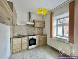 Prodej bytu 2+1, Vrchlabí, Vančurova, 50 m2
