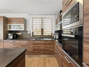 Prodej rodinného domu, Hrádek, 281 m2