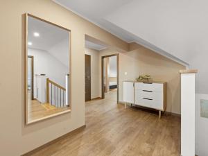 Prodej rodinného domu, Hrádek, 281 m2