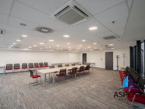 Pronájem kanceláře, Praha - Chodov, Líbalova, 61 m2