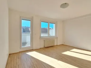 Pronájem bytu 1+1, Praha - Strašnice, Černokostelecká, 38 m2