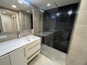 Pronájem bytu 1+kk, Praha - Stodůlky, Mukařovského, 30 m2