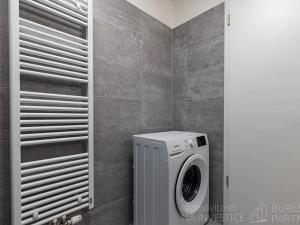 Pronájem bytu 1+kk, Praha - Modřany, Mezi vodami, 31 m2