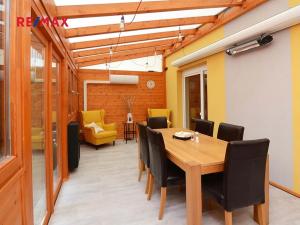 Prodej rodinného domu, Jinočany, Smetanova, 121 m2