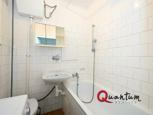 Pronájem bytu 2+kk, Praha - Strašnice, U hráze, 30 m2