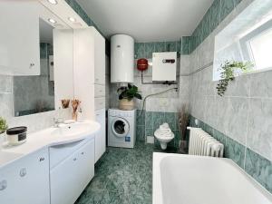 Prodej rodinného domu, Zlonín, Hlavní, 78 m2