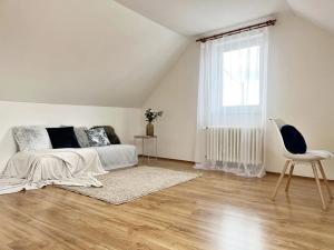 Prodej rodinného domu, Zlonín, Hlavní, 78 m2