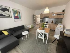 Pronájem kanceláře, Praha - Nusle, V Horkách, 37 m2