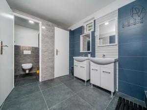 Prodej ubytování, Řeka, 250 m2