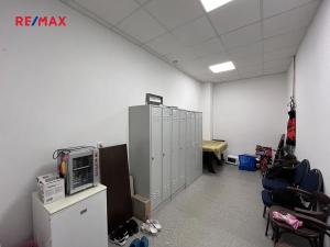 Pronájem obchodního prostoru, Liberec, Ježkova, 487 m2