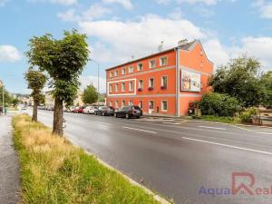 Prodej bytu 3+1, Karlovy Vary, Závodu míru, 66 m2