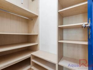 Prodej bytu 3+1, Karlovy Vary, Závodu míru, 66 m2