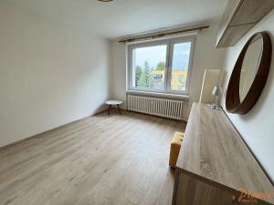Pronájem bytu 3+1, Unhošť, 1. máje, 76 m2