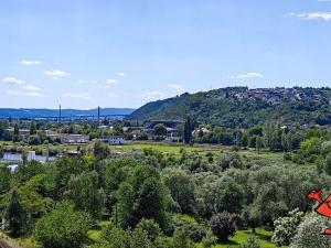 Pronájem bytu 2+kk, Praha - Modřany, Mezi vodami, 58 m2