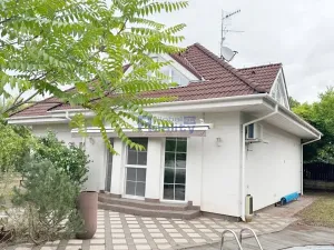 Prodej rodinného domu, Praha - Dolní Chabry, Kadaňská, 163 m2