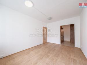 Pronájem bytu 2+kk, Březnice, Rožmitálská, 46 m2
