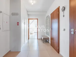 Pronájem bytu 2+kk, Praha - Smíchov, Na Plzeňce, 53 m2