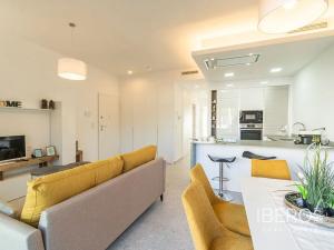 Prodej bytu 4+kk, Las Palmas de Gran Canaria, Španělsko, Calle Los Balcones, 74 m2