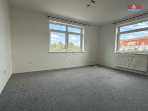 Pronájem bytu 2+1, Chrudim - Chrudim IV, Na Větrníku, 53 m2