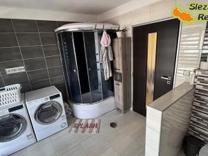 Prodej rodinného domu, Vitiněves, 290 m2