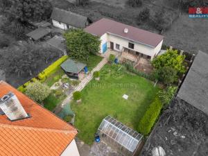 Prodej rodinného domu, Kněževes, Jižní, 140 m2