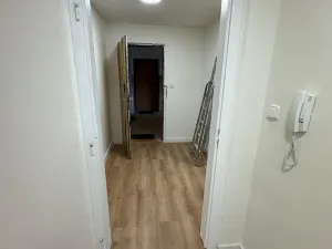 Prodej bytu 3+1, Praha, Mazancova, 89 m2